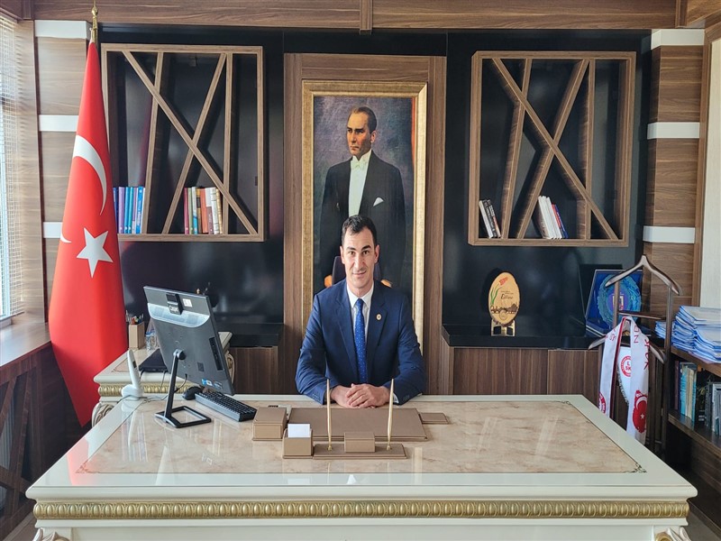 Kaymakamımız Sayın Okan AYAZ İlçemizdeki Görevine Başladı